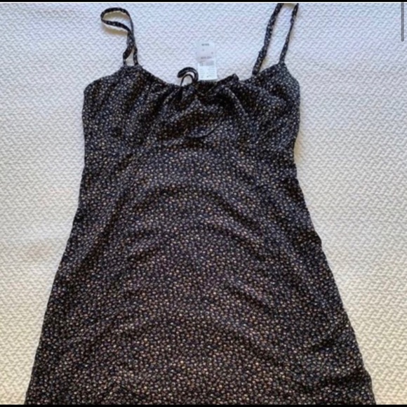 ISO - Picture 9 of 10